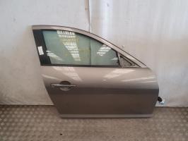 Porte avant droit