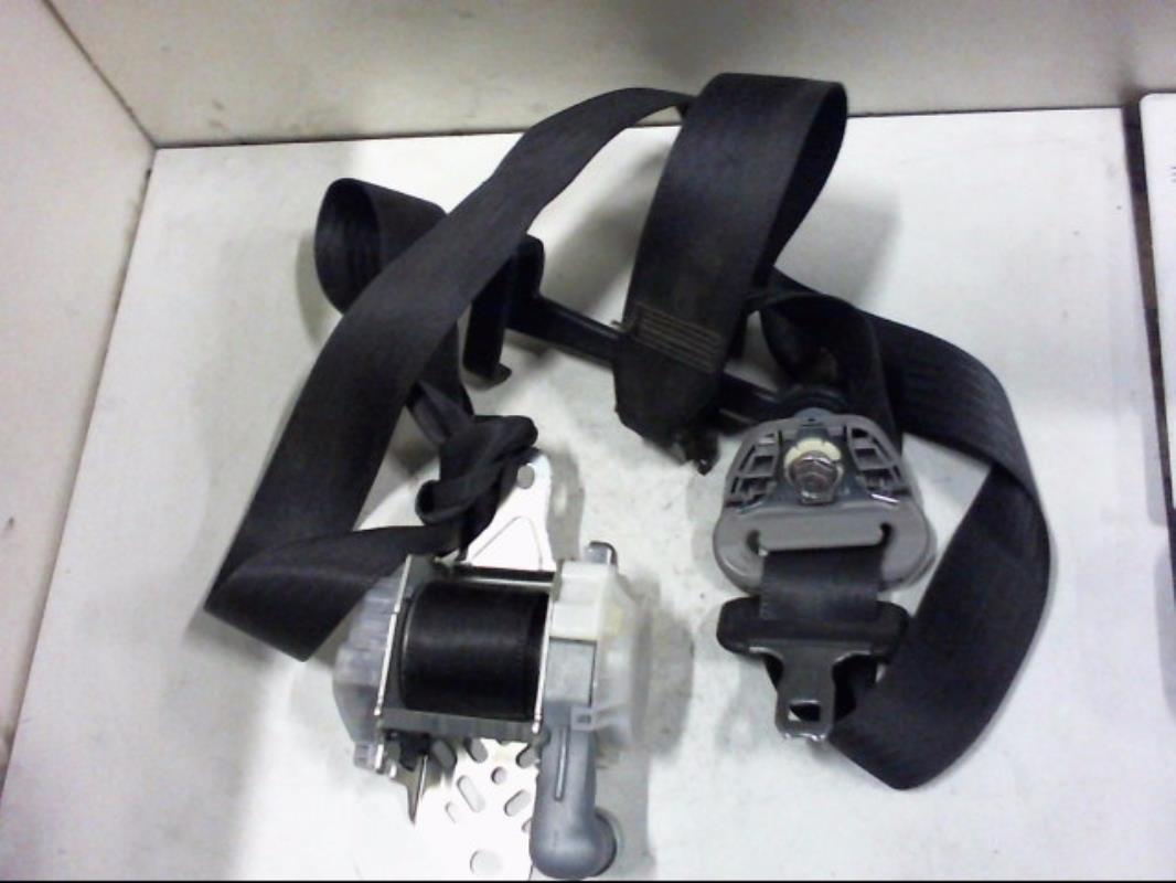 Ceinture avant droit
