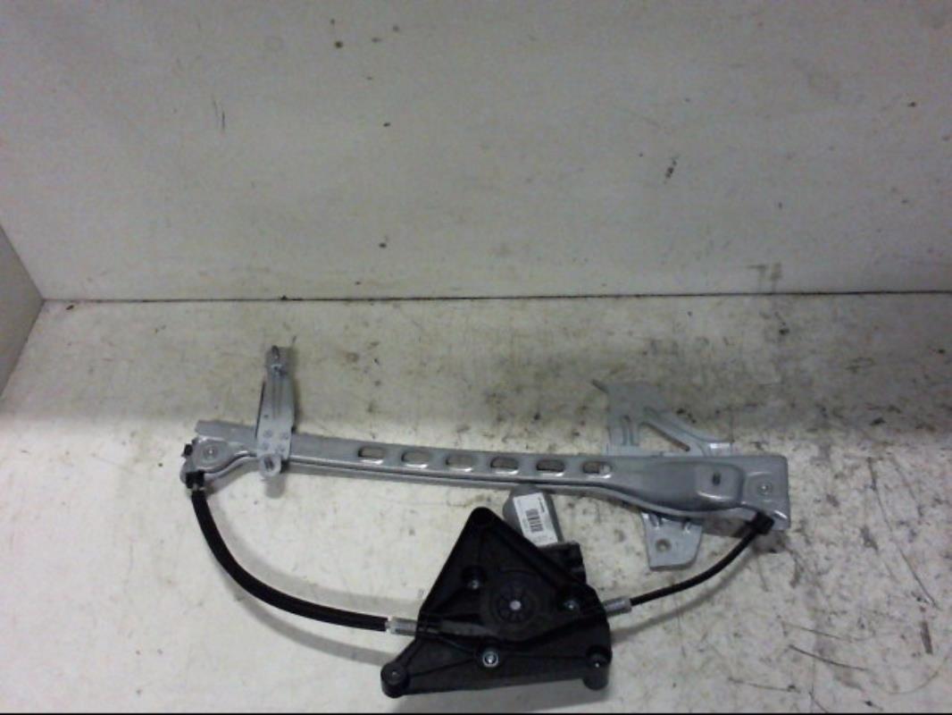Leve vitre electrique avant droit