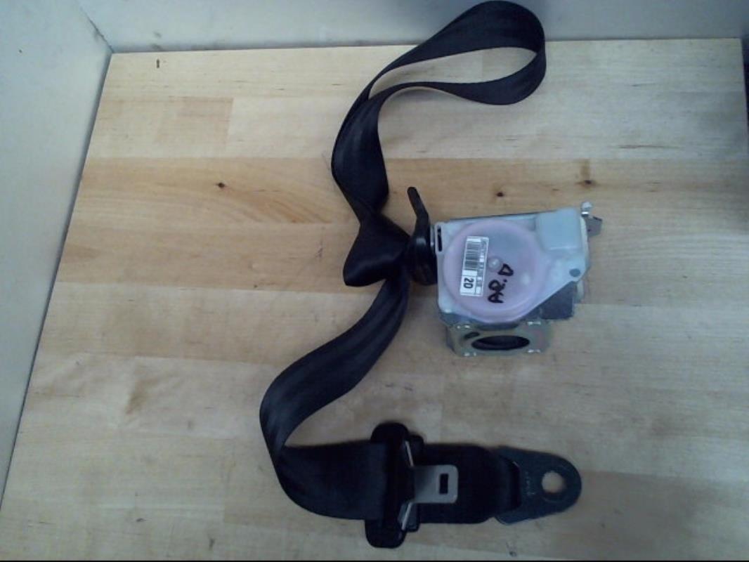 Ceinture arriere droit