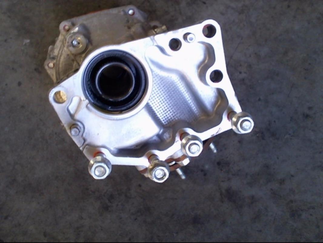 Boite de transfert TOYOTA RAV4 3 PHASE 1 Essence - 1