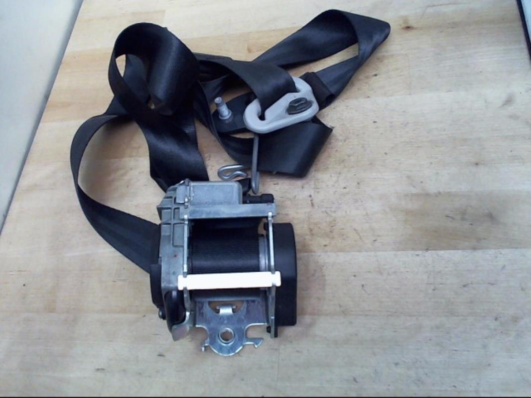 Ceinture avant droit