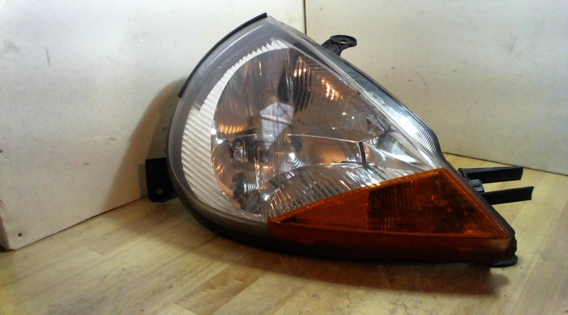 Optique avant principal droit (feux)(phare)