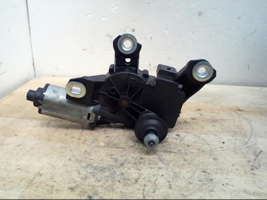 Moteur essuie glace arriere