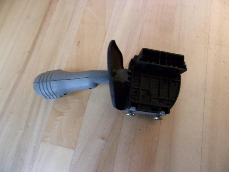 Commodo d'essuie glaces RENAULT TWINGO 1 PHASE 3 Essence - 1