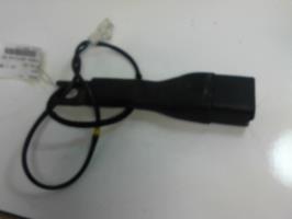 Attache ceinture avant gauche
