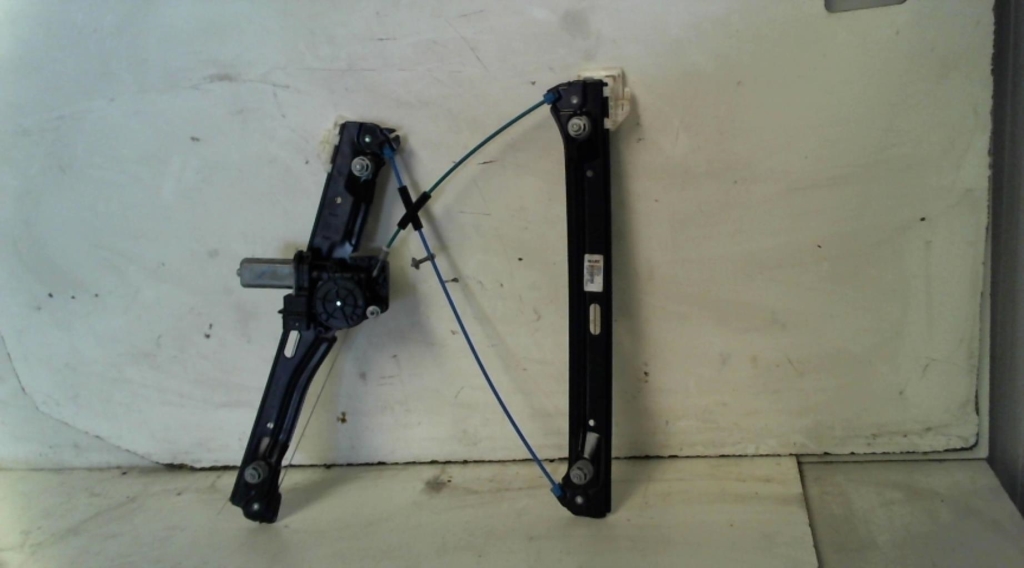 Leve vitre electrique avant droit