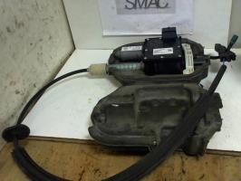Bloc electrique de frein a main