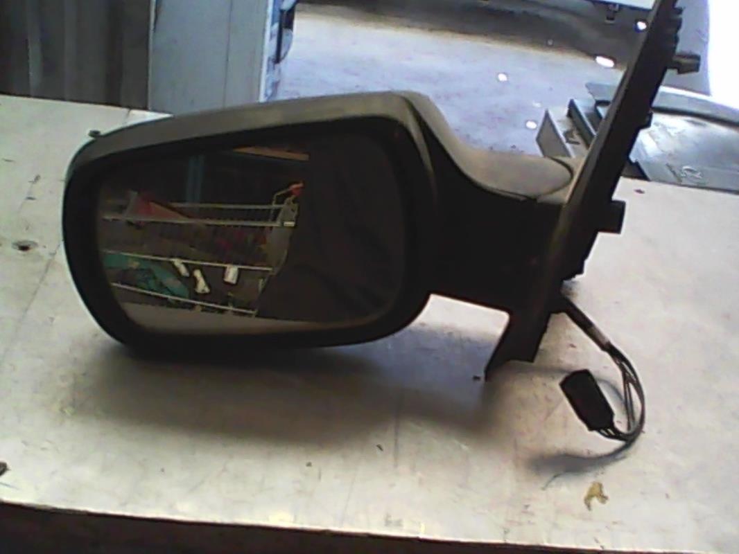 Specchietto retrovisore sinistro