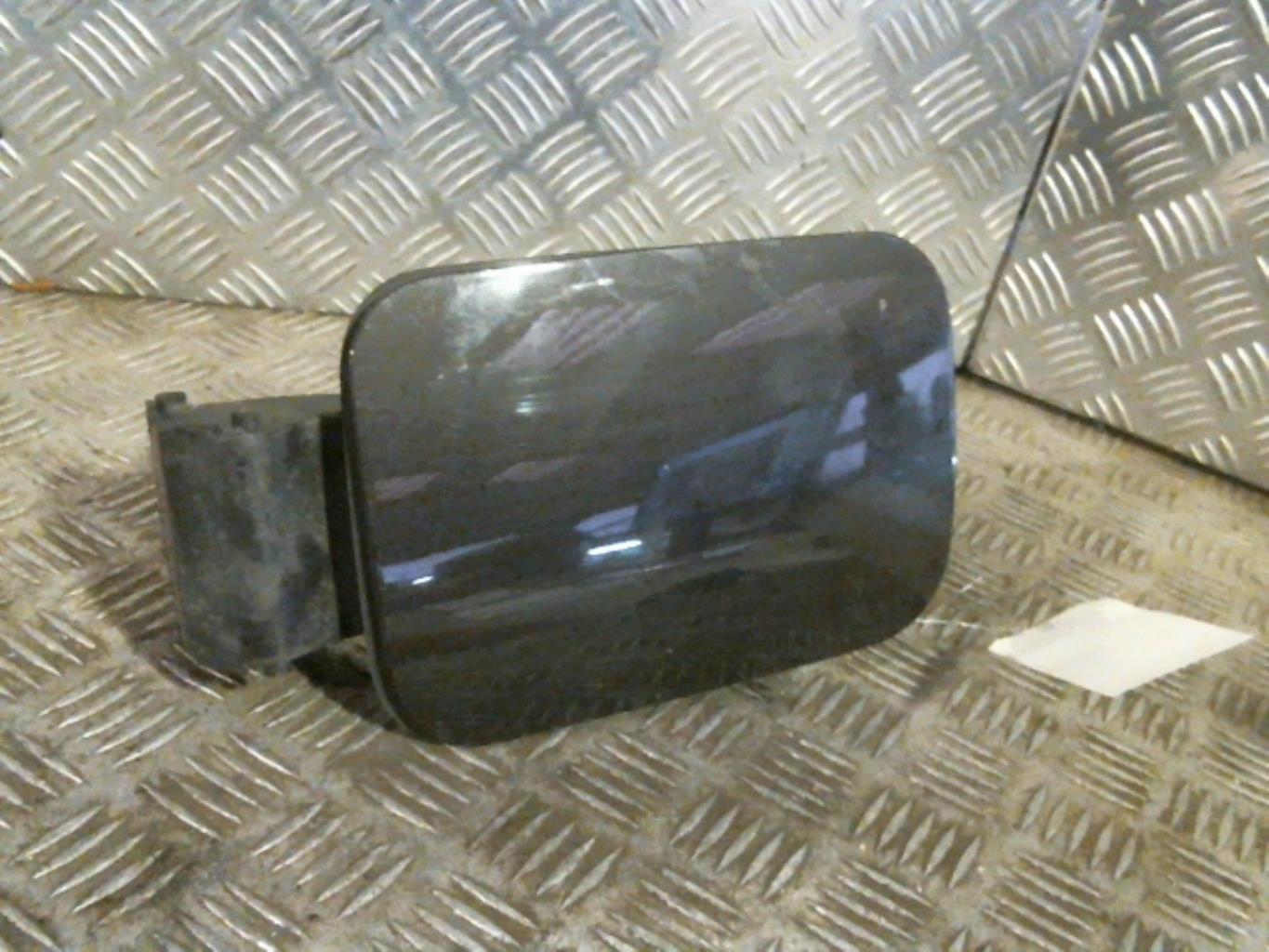 Trappe d'essence