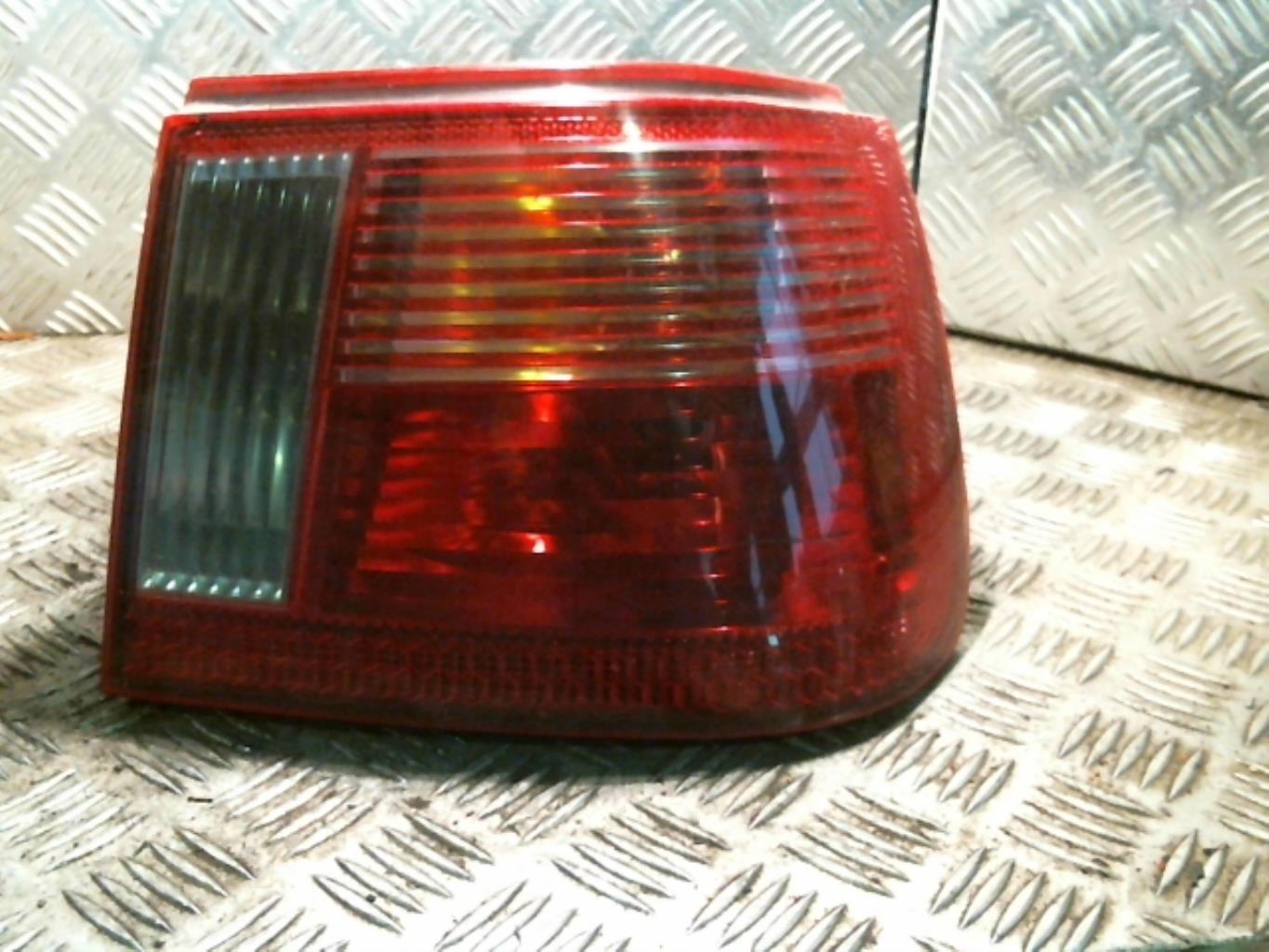 Fanale posteriore principale destro (luci)