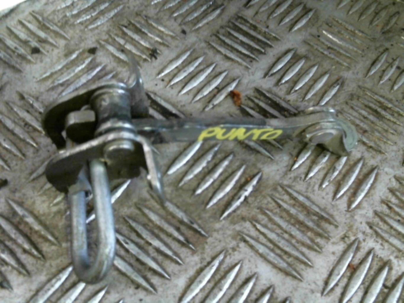 Tirante portiera anteriore destro