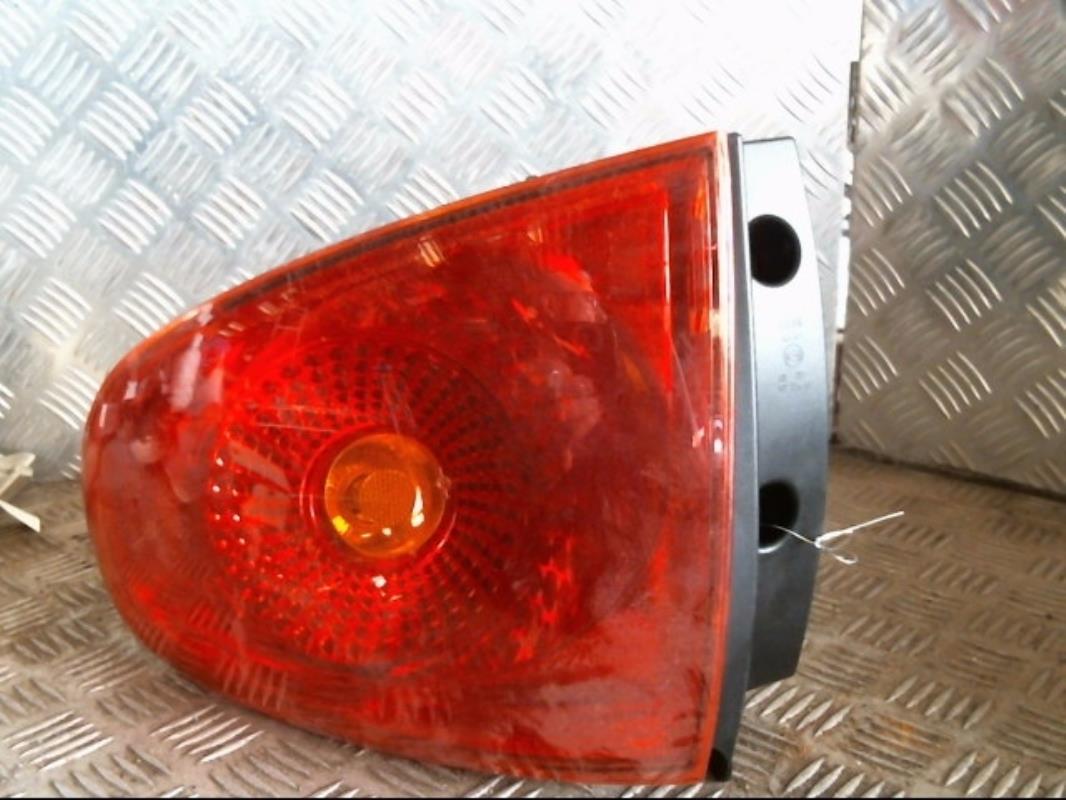 Fanale posteriore principale destro (luci)