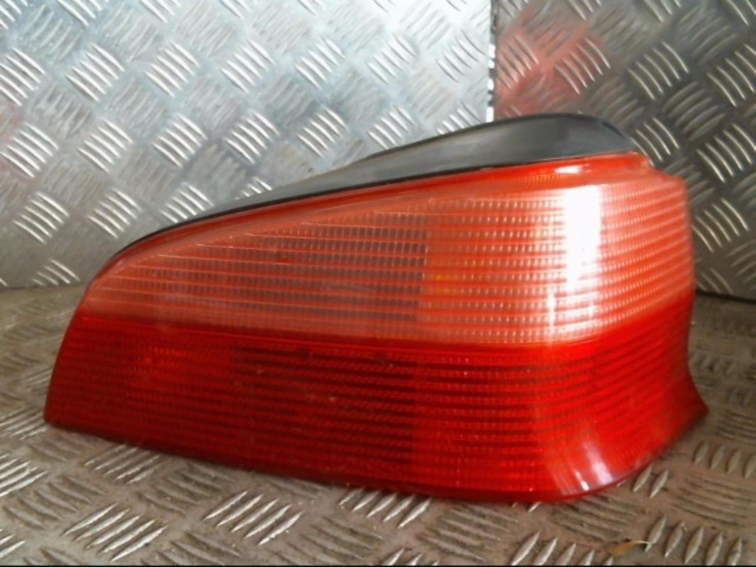 Fanale posteriore principale destro (luci)