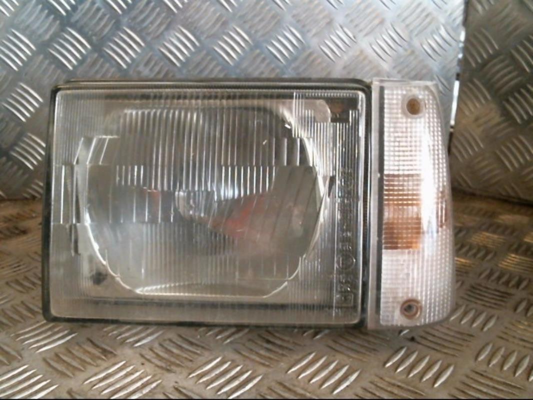 Gruppo ottico anteriore principale sinistro (luci)(faro)
