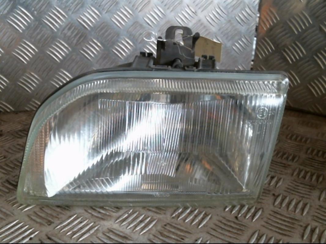 Gruppo ottico anteriore principale sinistro (luci)(faro)