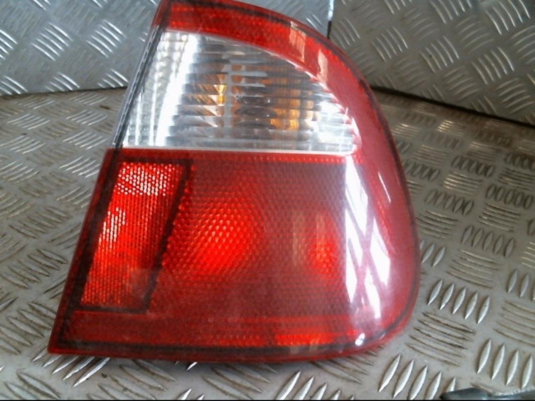 Fanale posteriore principale destro (luci)