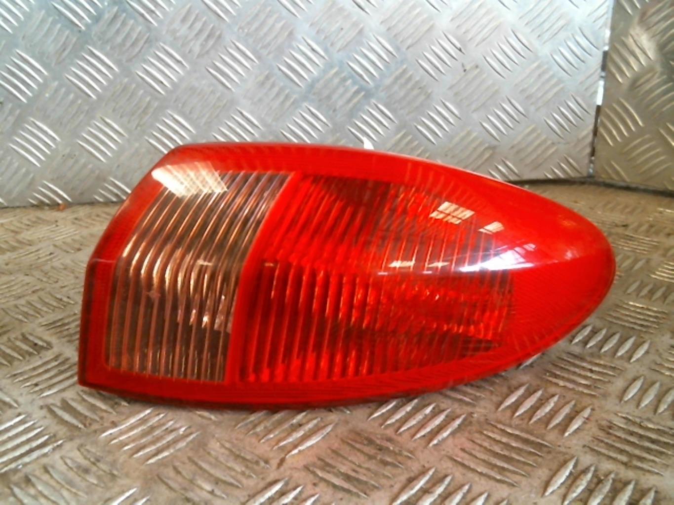 Fanale posteriore principale destro (luci)