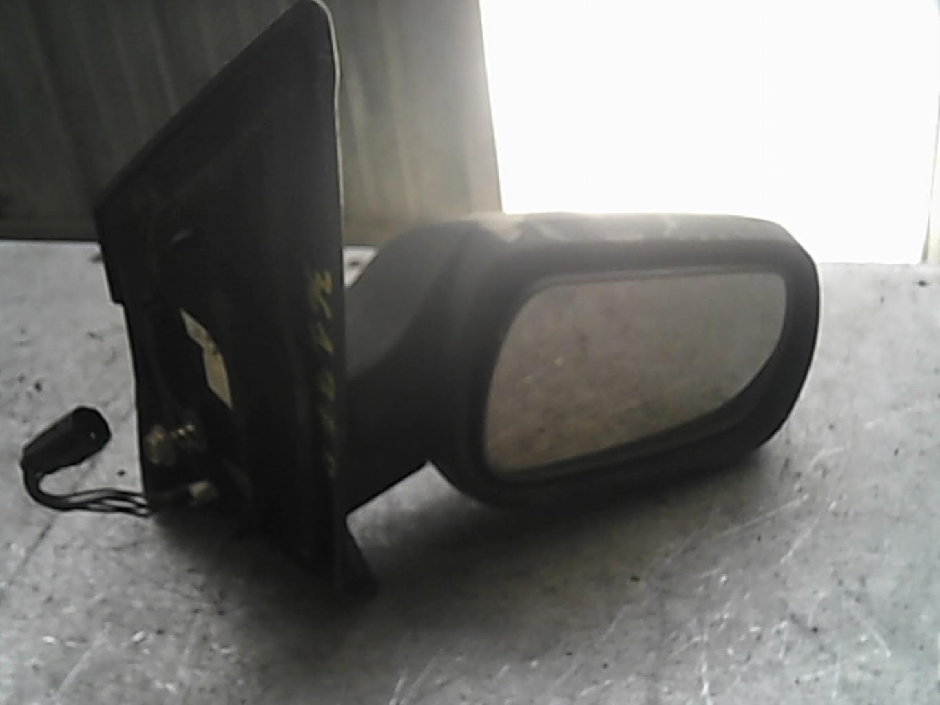 Retrovisor derecho