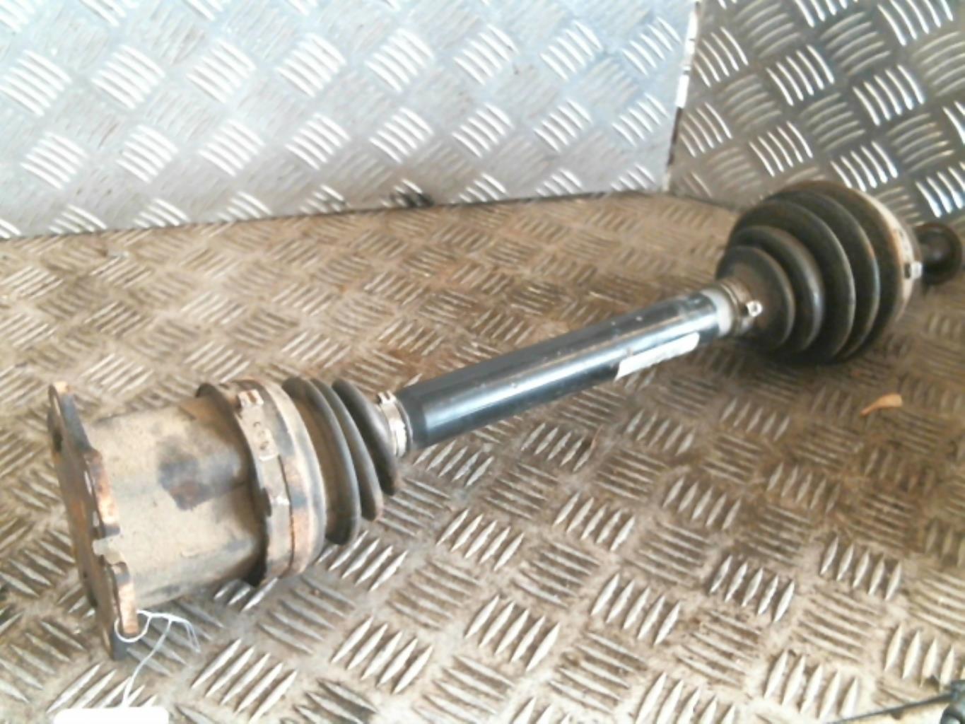 Cardan gauche (transmission)
