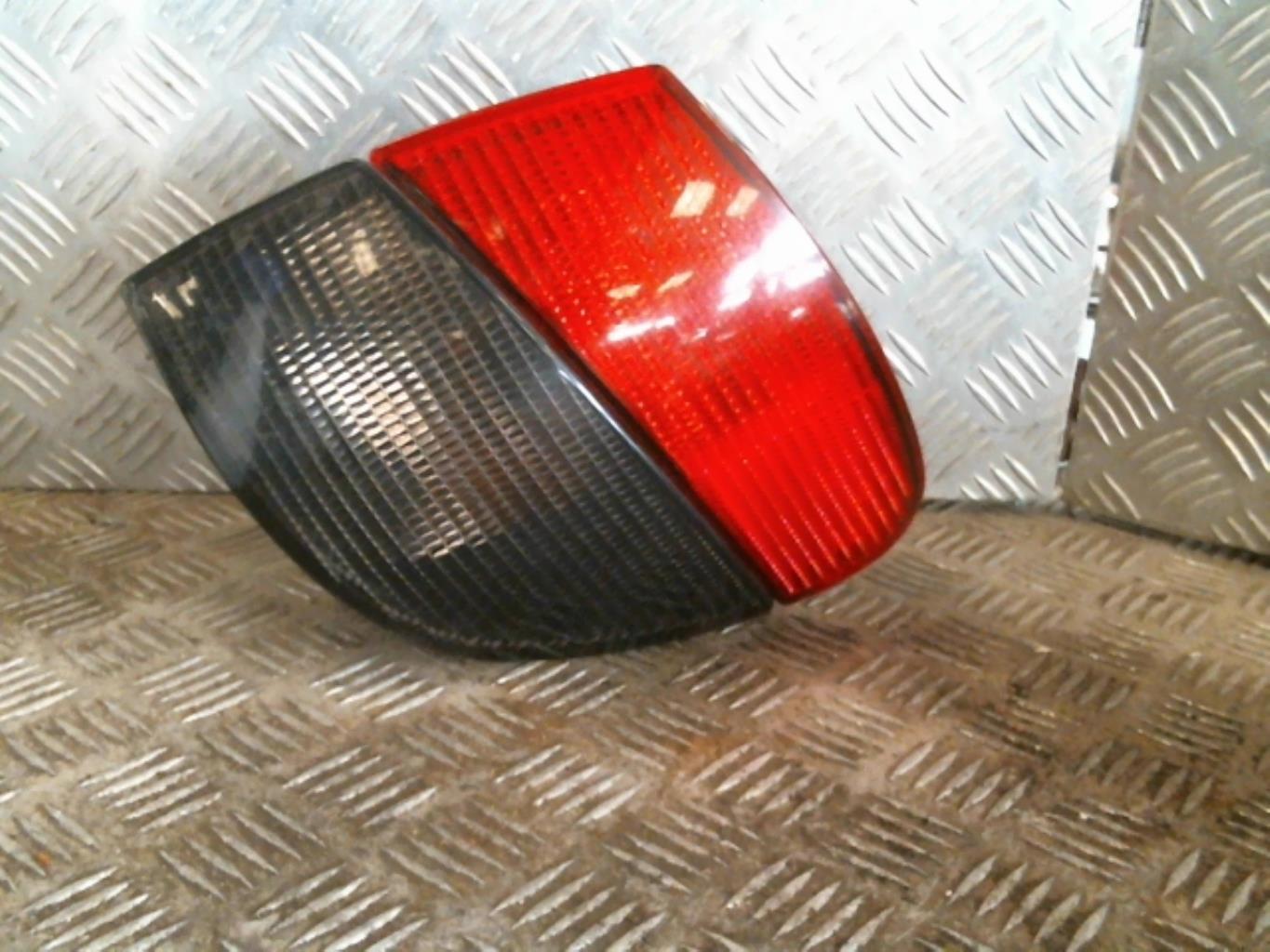Fanale posteriore principale destro (luci)