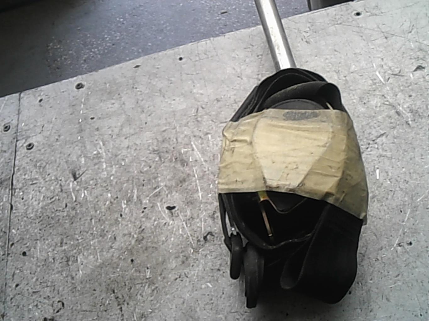 Ceinture avant gauche