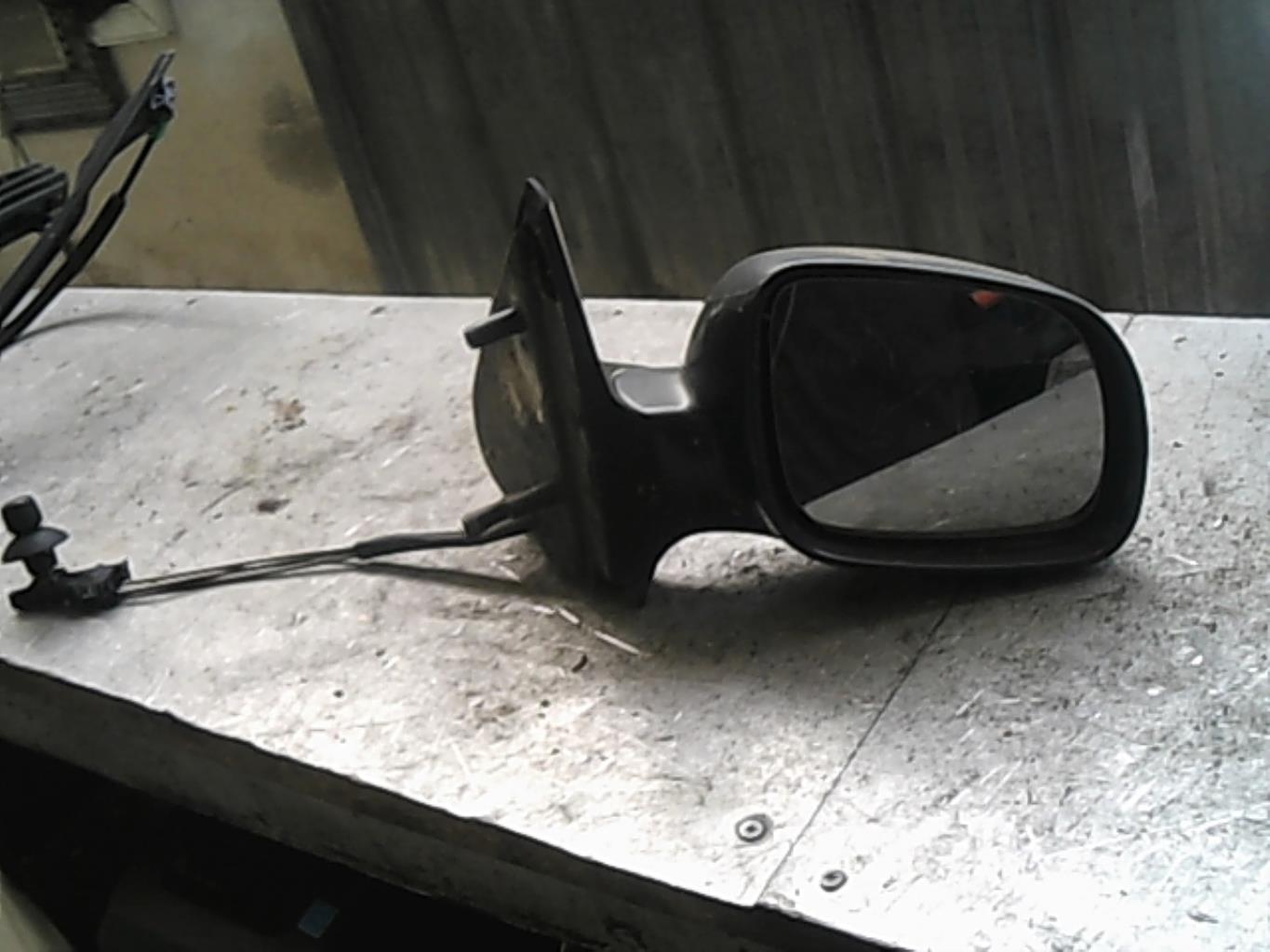 Specchietto retrovisore destro
