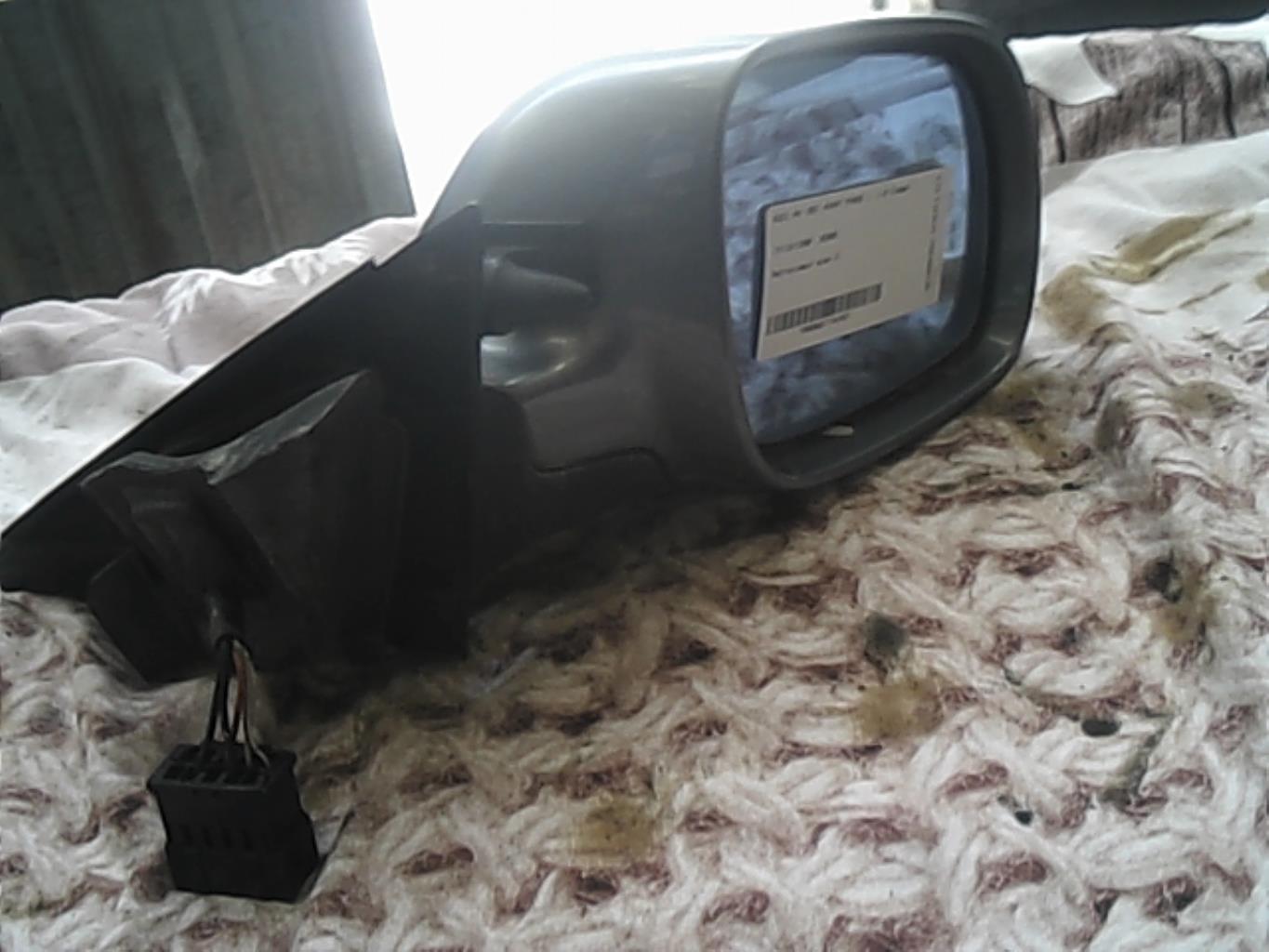 Retrovisor derecho