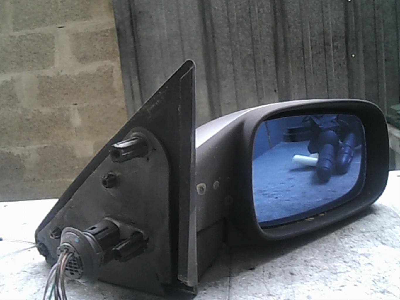 Specchietto retrovisore destro