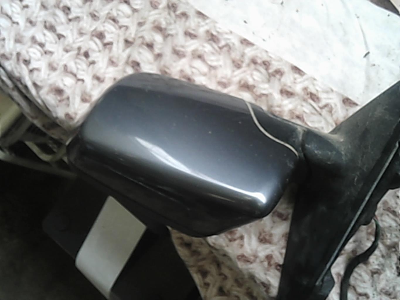 Retrovisor izquierdo