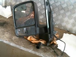 Retrovisor izquierdo