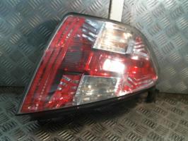Fanale posteriore principale sinistro (luci)