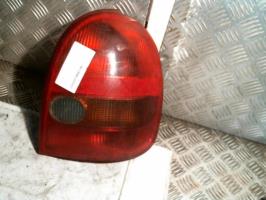 Fanale posteriore principale destro (luci)