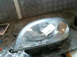 Gruppo ottico anteriore principale sinistro (luci)(faro)