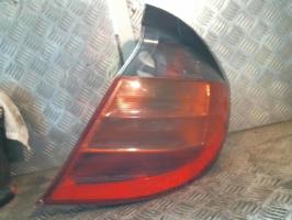 Fanale posteriore principale destro (luci)