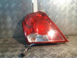 Fanale posteriore principale sinistro (luci)