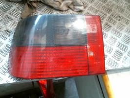 Fanale posteriore principale sinistro (luci)