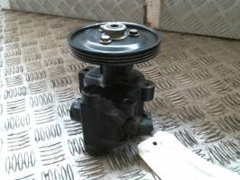 Pompa sterzo
