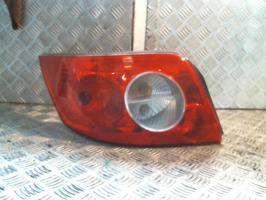 Fanale posteriore principale sinistro (luci)