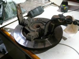 Fusee avant droit