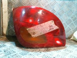 Fanale posteriore principale sinistro (luci)