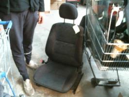 Siege avant droit
