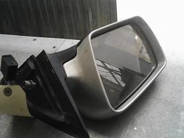 Retrovisor izquierdo