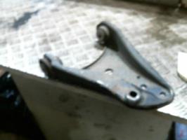 Triangle avant droit