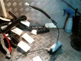 Chiusura centralizzata anteriore destra