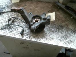 Fusee avant gauche