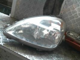 Gruppo ottico anteriore principale sinistro (luci)(faro)