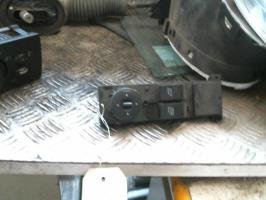 Interruptor de elevalunas