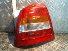 Fanale posteriore principale sinistro (luci)
