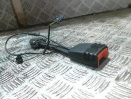Aggancio cintura sicurezza anteriore sinistro